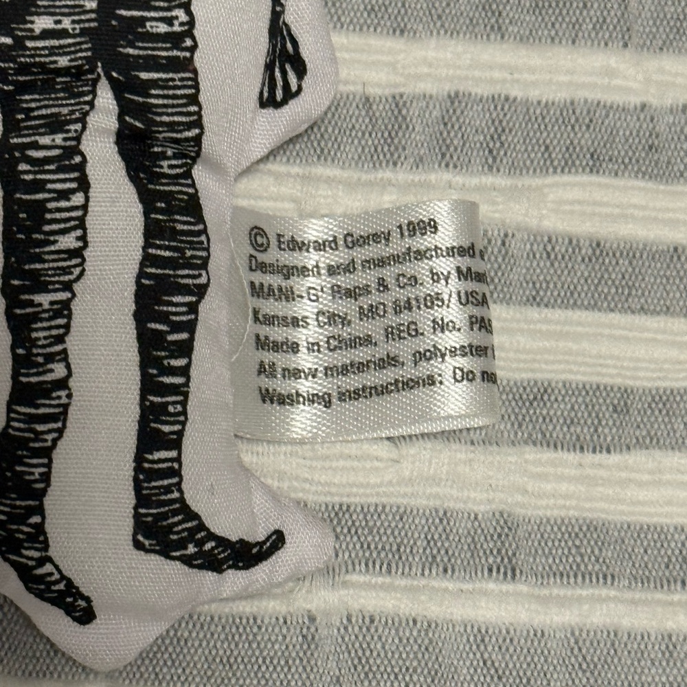 Two Edward Gorey Stuffed Ornaments - Picture 4 of 4
